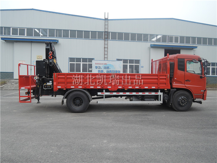 DWJ5180JJHD5型計量檢衡車（右）