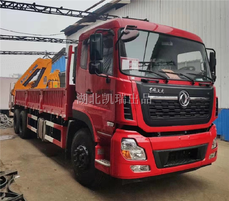 XZJ5250JJH5型計(jì)量檢衡車（右前）