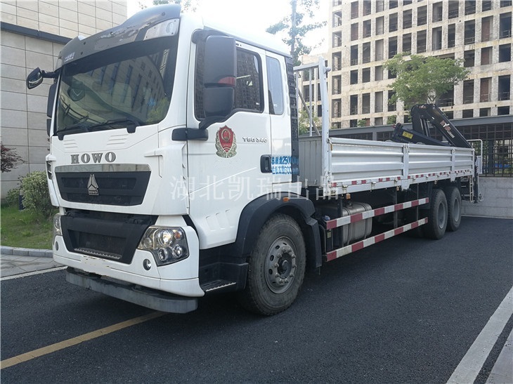 豪沃國六三軸計量檢衡車 豪沃國六三軸計量檢衡車