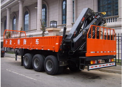 動(dòng)態(tài)衡計(jì)量檢衡車(chē)-半掛式計(jì)量檢衡車(chē)BJQ9400JJH