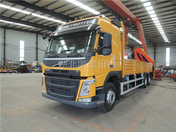 DWJ5260JJH6型計(jì)量檢衡車(chē)（左前）