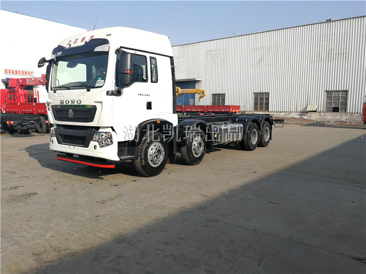 清洗完畢后的檢衡車專用底盤